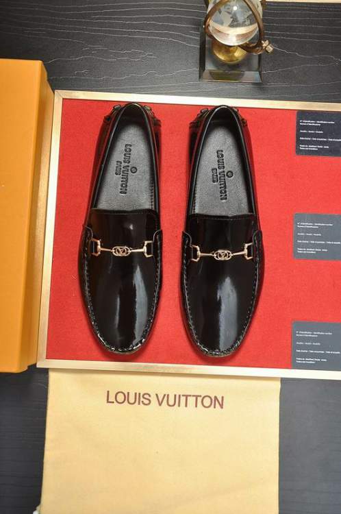 Picture of Louis Vuitton Shoes _SKULVsz38-44hnh062011725